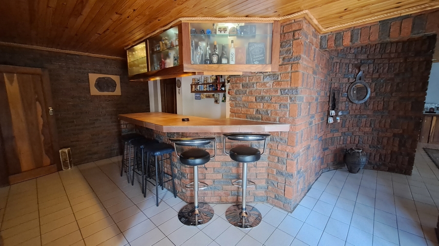 4 Bedroom Property for Sale in Vrede Free State